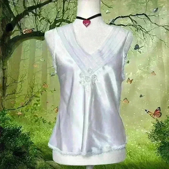 Coquette Satin White Floral Cami - Picture 1 of 10